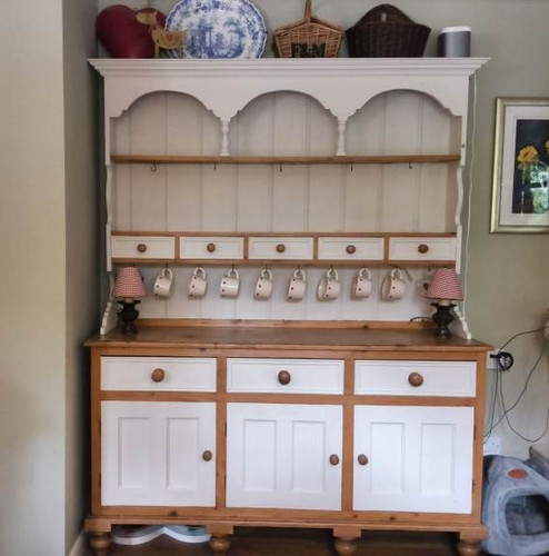 Vintage pine and - pine, cream