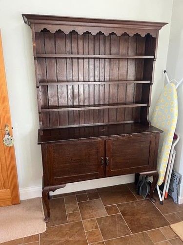 Solid wood welsh - welsh, dresser